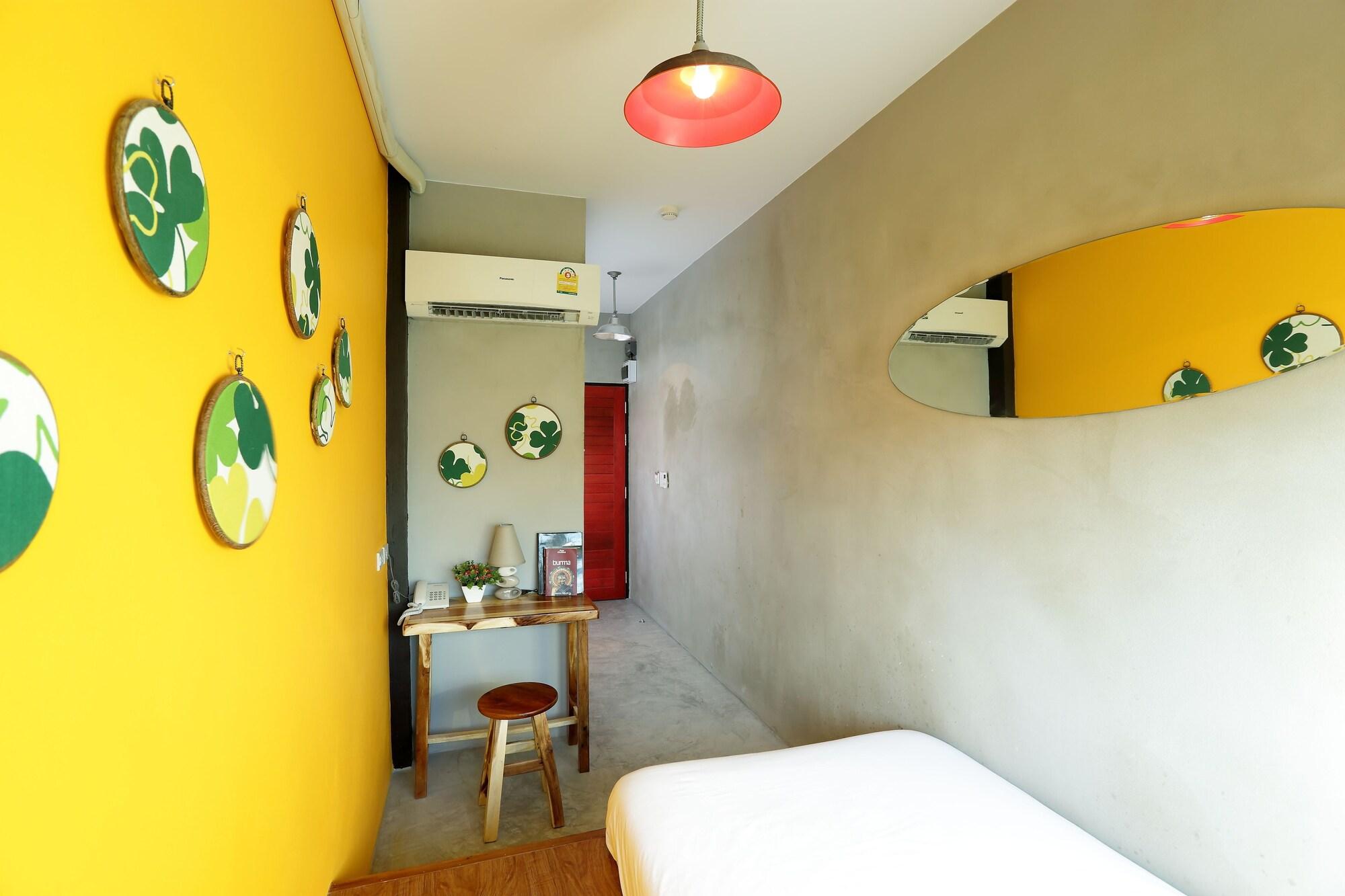 Smile Inn Банкок Екстериор снимка