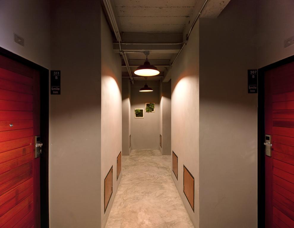 Smile Inn Банкок Екстериор снимка