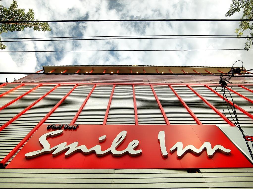 Smile Inn Банкок Екстериор снимка
