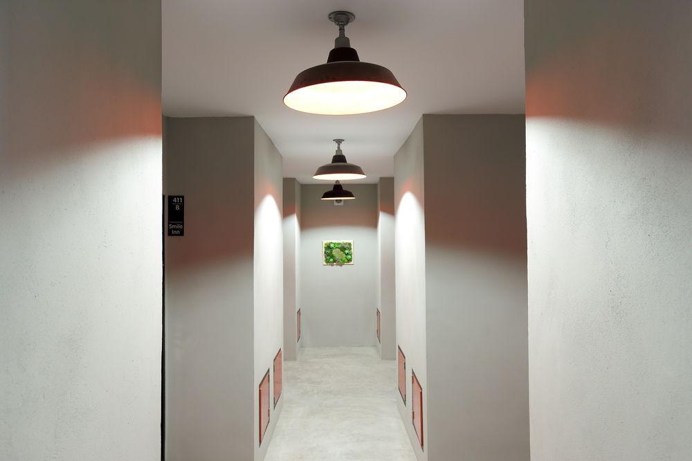 Smile Inn Банкок Екстериор снимка